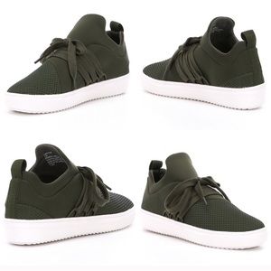 Steve Madden Lancers